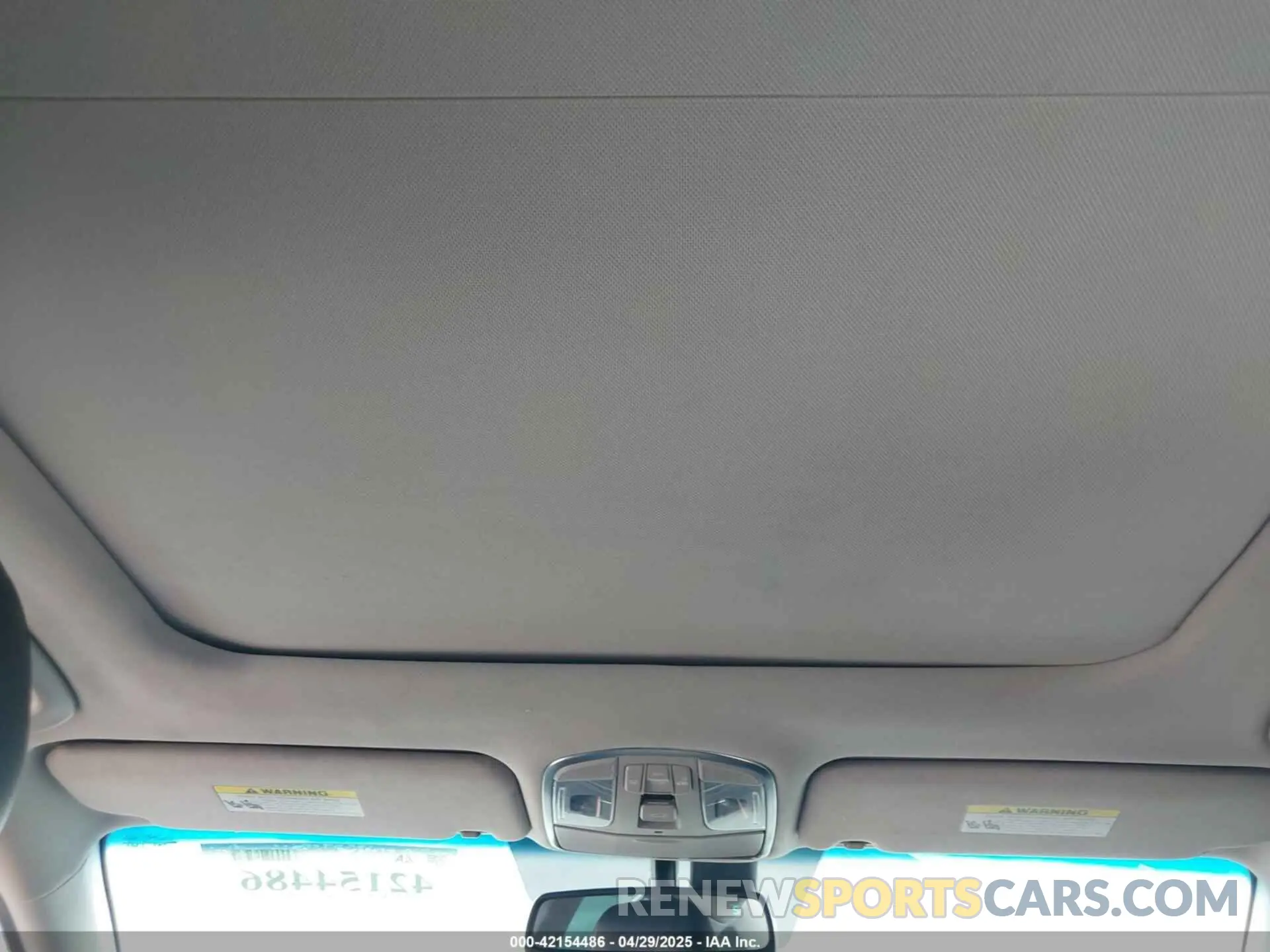 18 Photograph of a damaged car 5NPE34AF2KH743501 HYUNDAI SONATA 2019