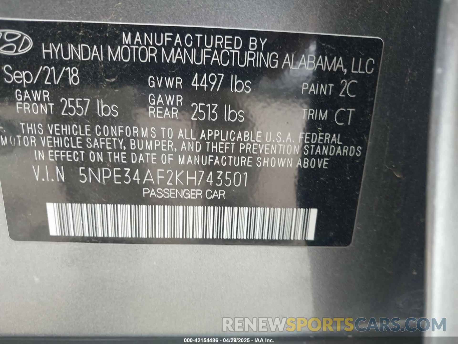 9 Photograph of a damaged car 5NPE34AF2KH743501 HYUNDAI SONATA 2019