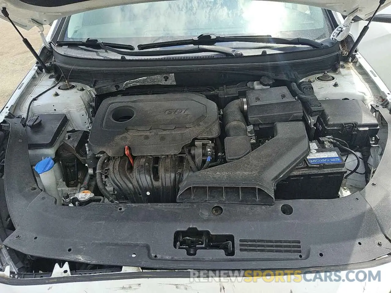 11 Photograph of a damaged car 5NPE34AF2KH770973 HYUNDAI SONATA 2019