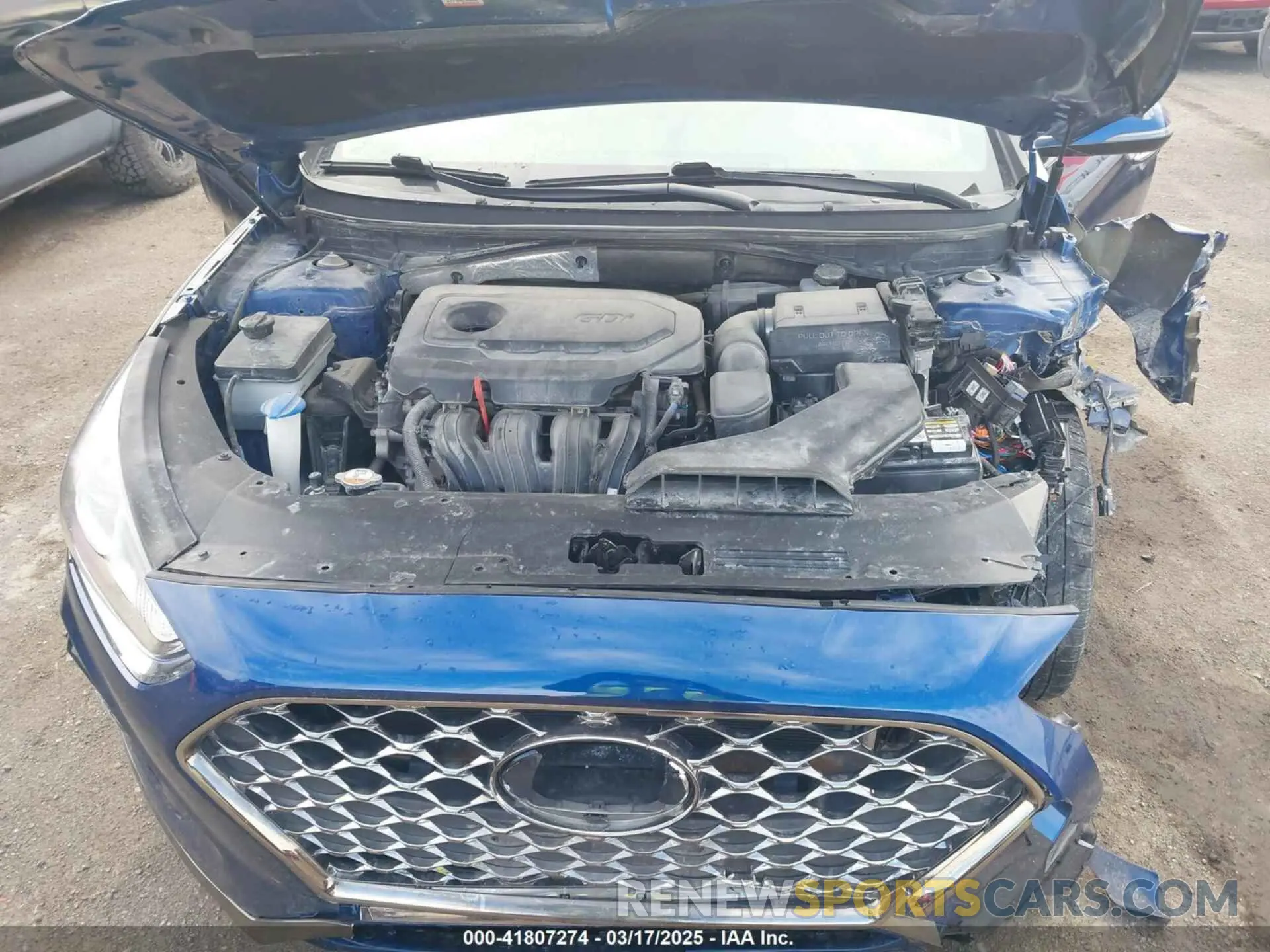 10 Photograph of a damaged car 5NPE34AF2KH772139 HYUNDAI SONATA 2019