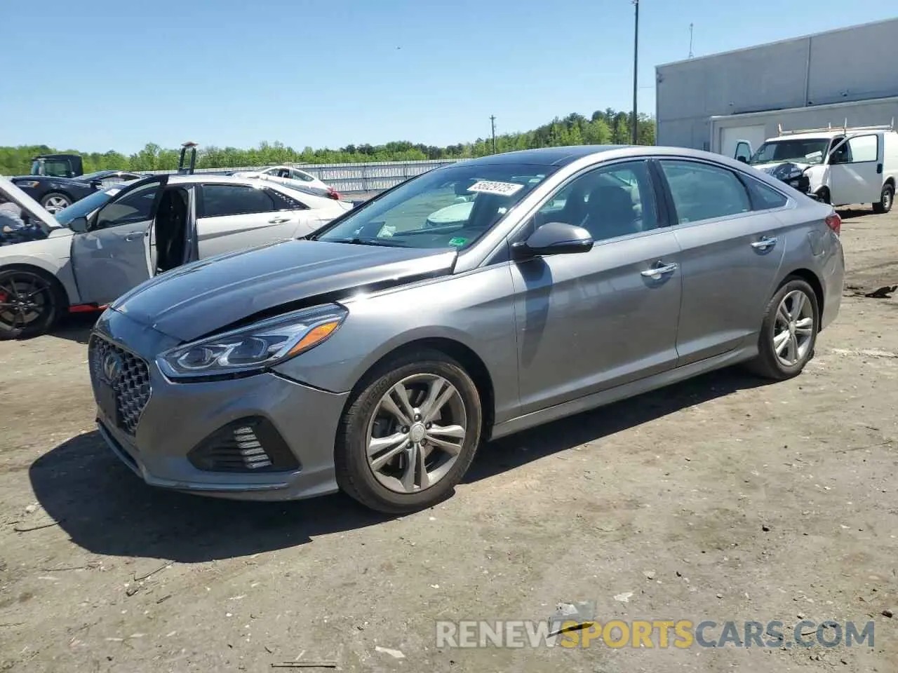 1 Photograph of a damaged car 5NPE34AF2KH775414 HYUNDAI SONATA 2019