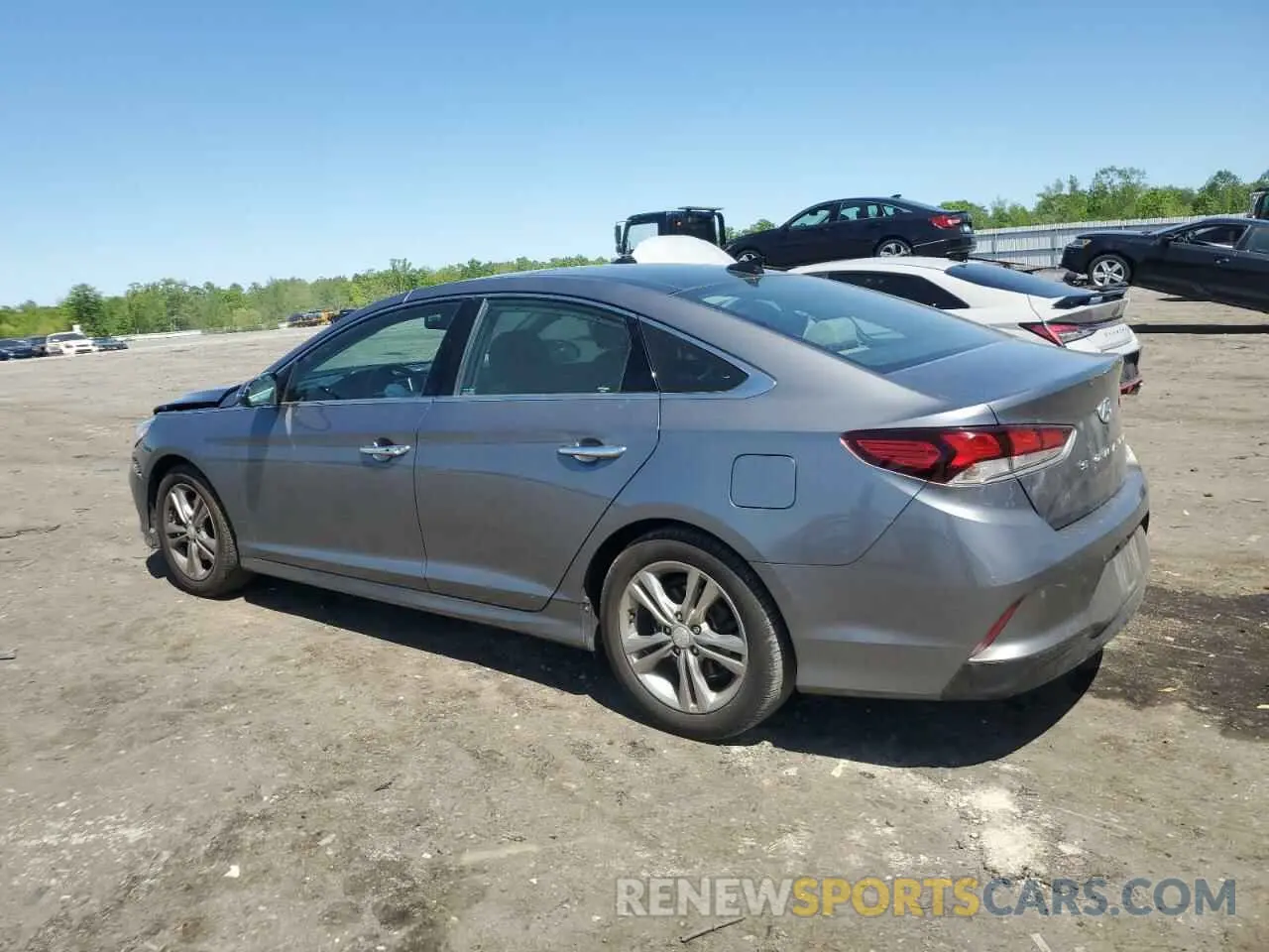 2 Photograph of a damaged car 5NPE34AF2KH775414 HYUNDAI SONATA 2019