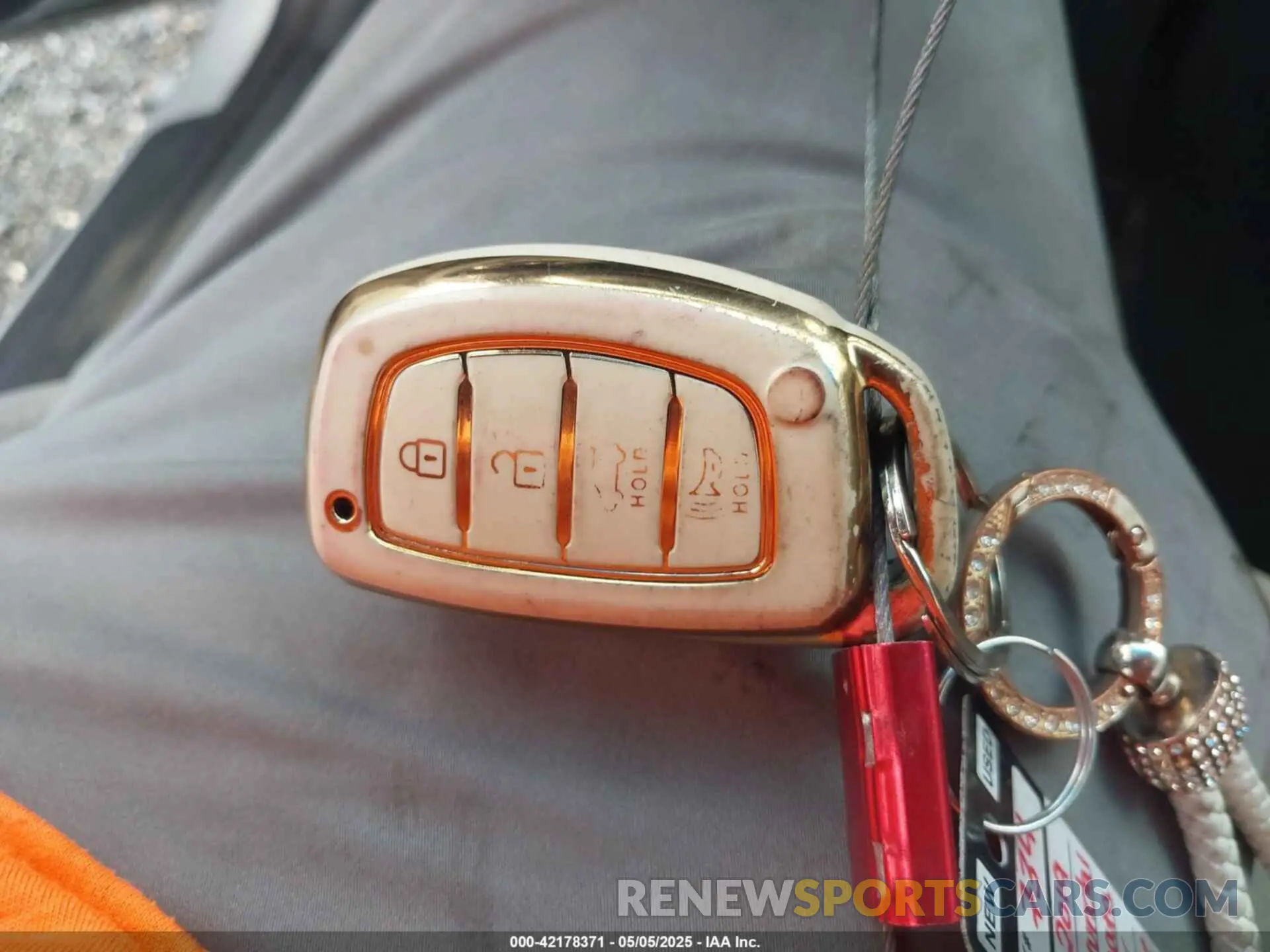 11 Photograph of a damaged car 5NPE34AF2KH783061 HYUNDAI SONATA 2019