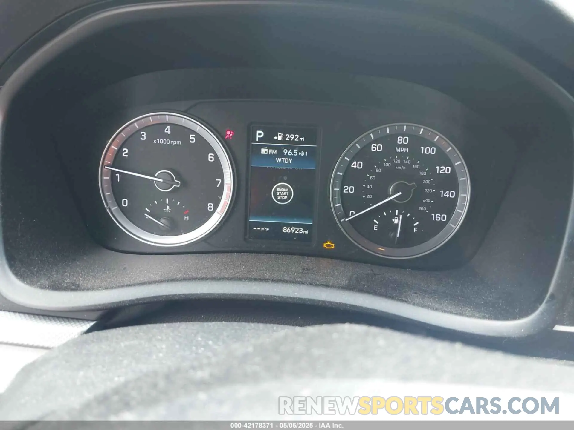 7 Photograph of a damaged car 5NPE34AF2KH783061 HYUNDAI SONATA 2019