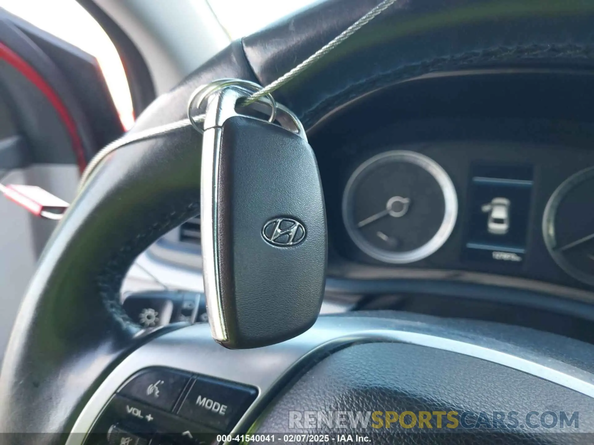 11 Photograph of a damaged car 5NPE34AF2KH787482 HYUNDAI SONATA 2019