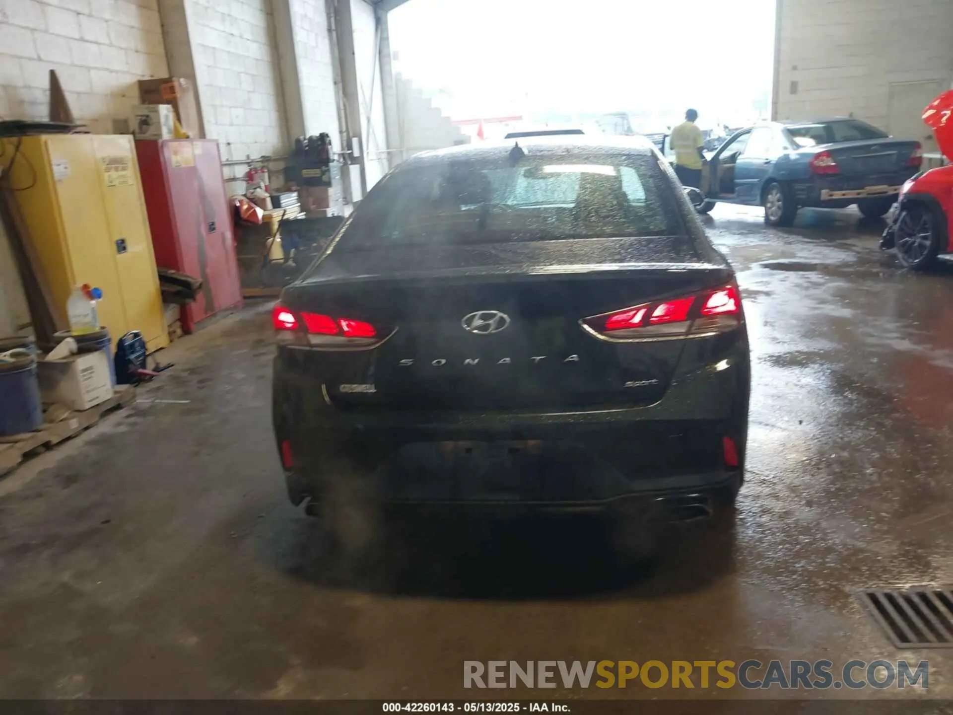 17 Photograph of a damaged car 5NPE34AF2KH795453 HYUNDAI SONATA 2019