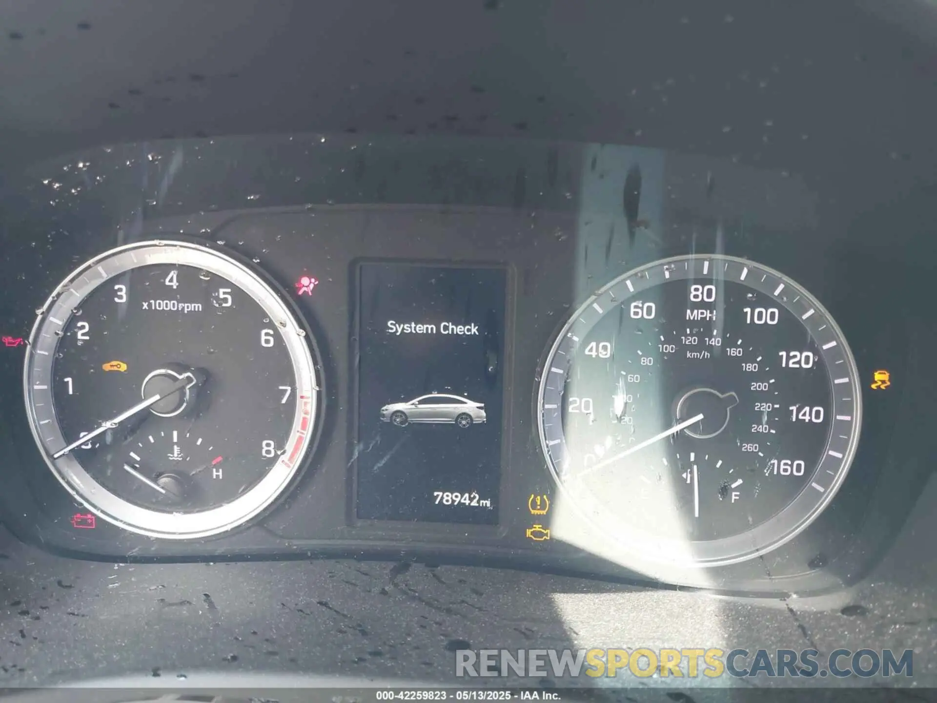 7 Photograph of a damaged car 5NPE34AF2KH796733 HYUNDAI SONATA 2019