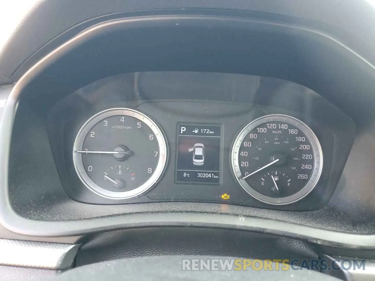 9 Photograph of a damaged car 5NPE34AF3KH748383 HYUNDAI SONATA 2019