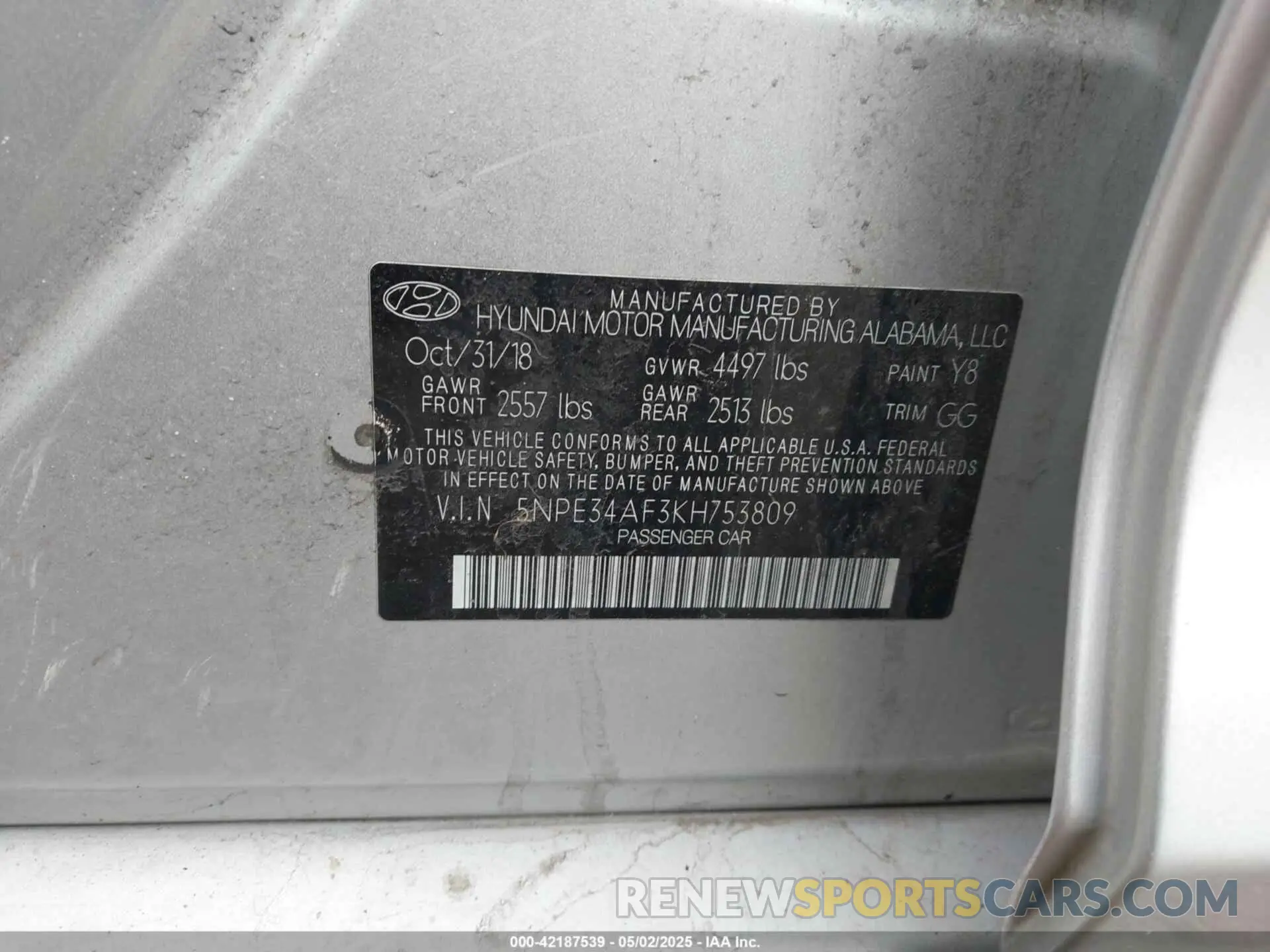9 Photograph of a damaged car 5NPE34AF3KH753809 HYUNDAI SONATA 2019