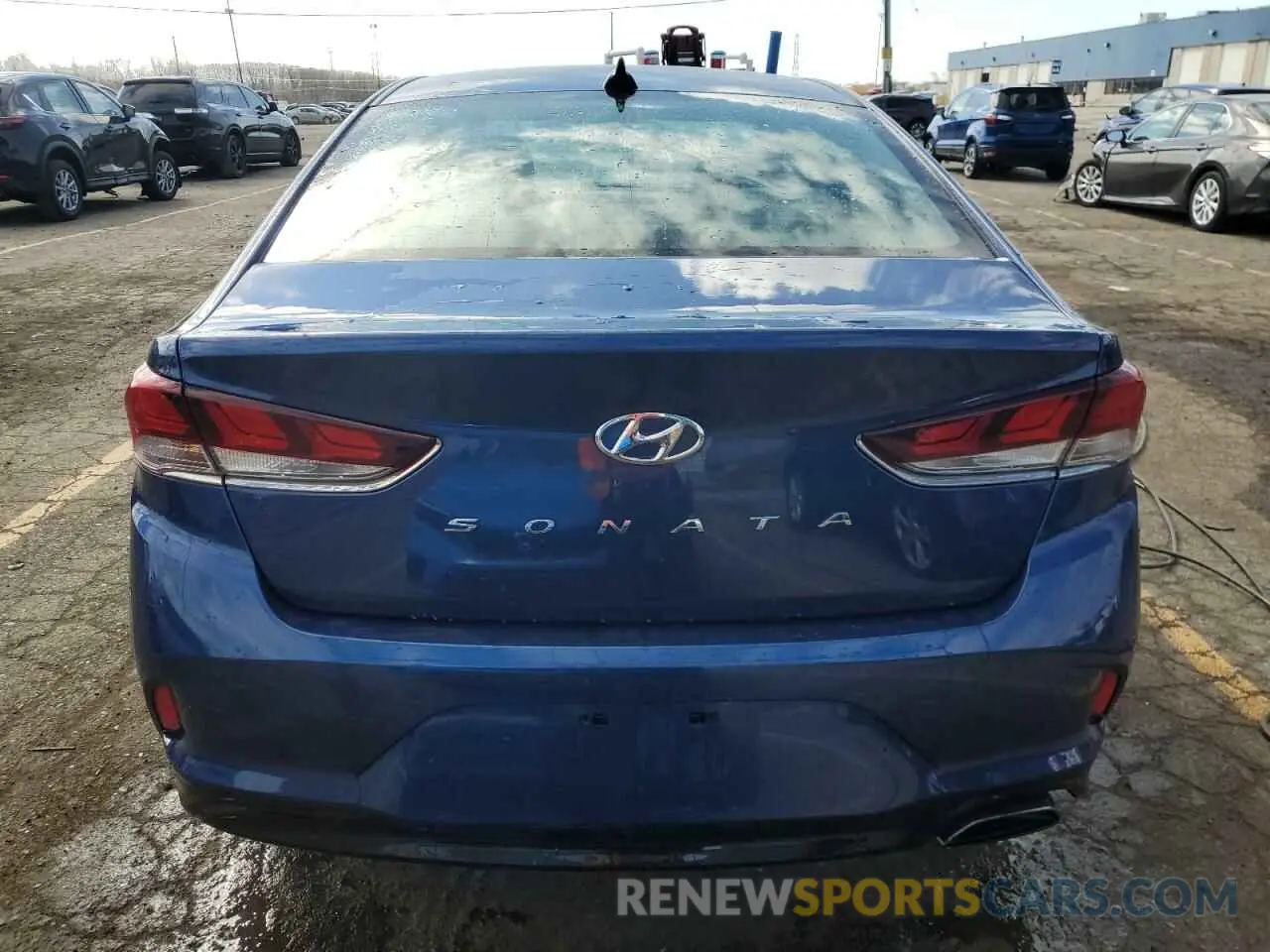 6 Photograph of a damaged car 5NPE34AF3KH771291 HYUNDAI SONATA 2019