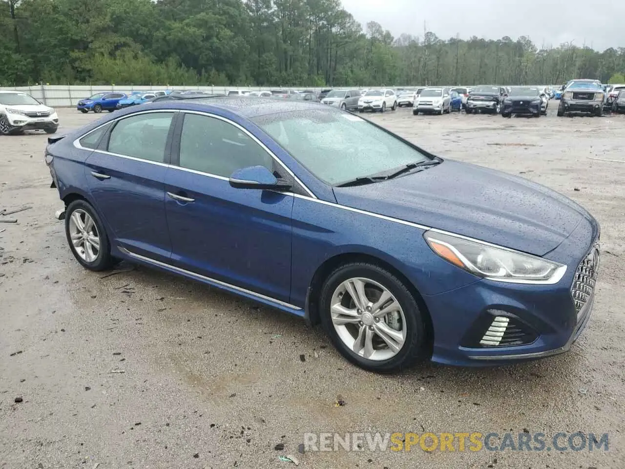 4 Photograph of a damaged car 5NPE34AF3KH785711 HYUNDAI SONATA 2019