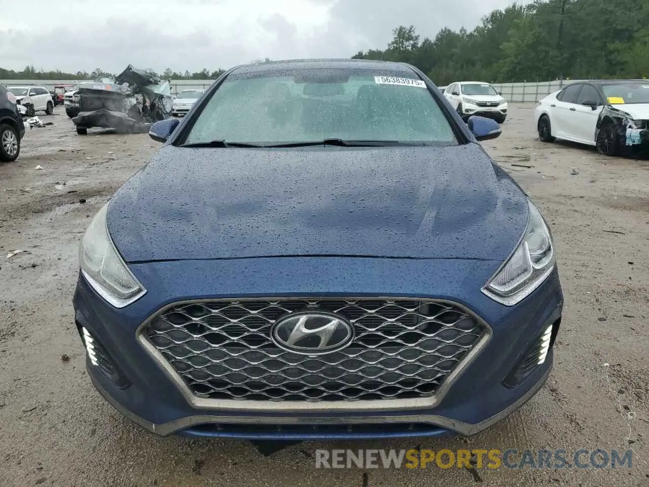 5 Photograph of a damaged car 5NPE34AF3KH785711 HYUNDAI SONATA 2019