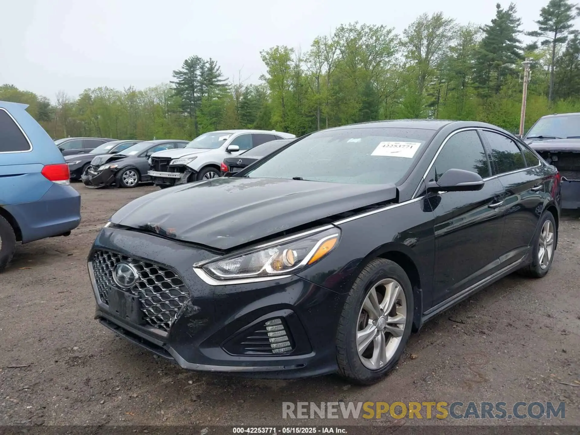 2 Photograph of a damaged car 5NPE34AF3KH791265 HYUNDAI SONATA 2019