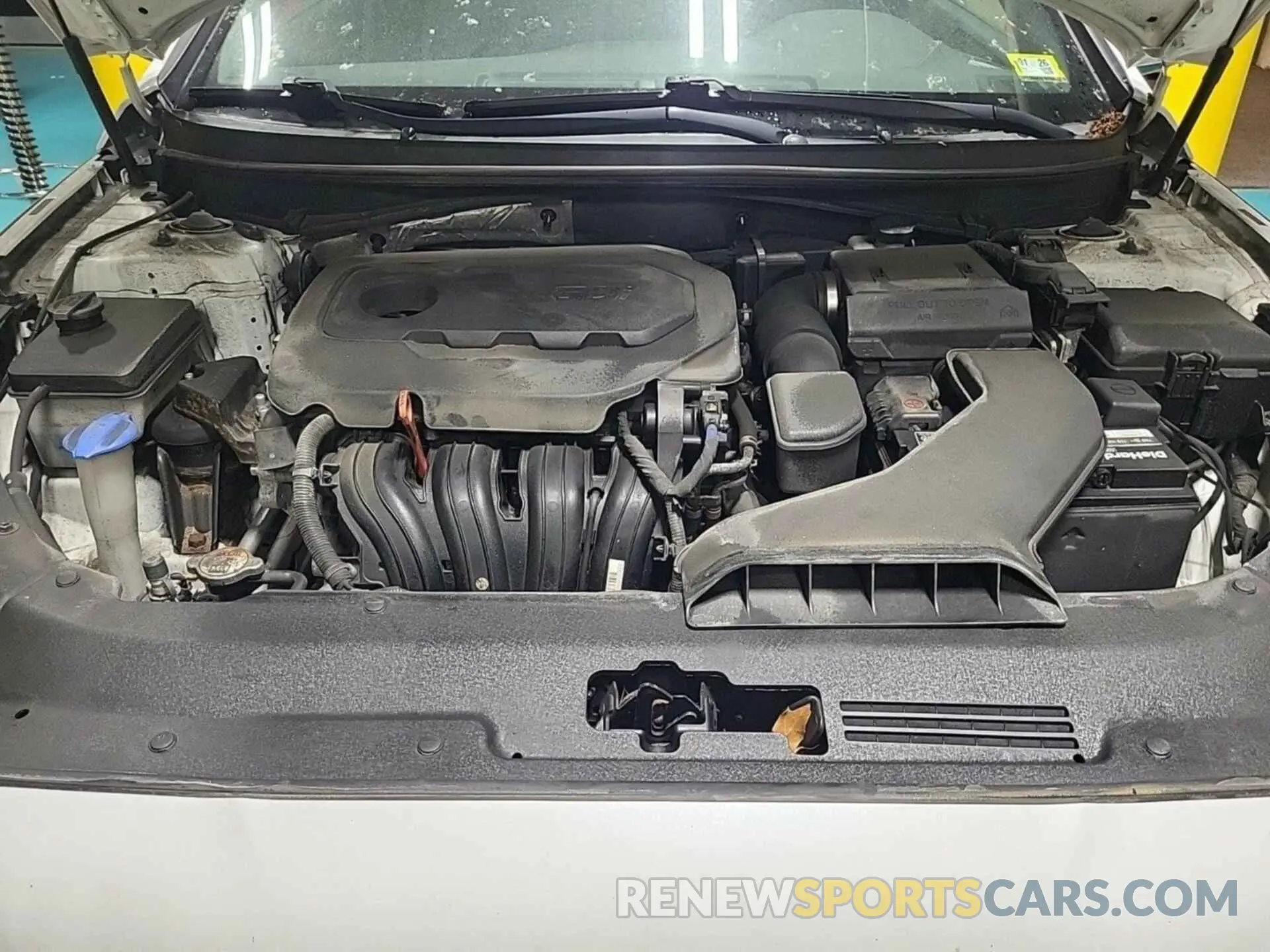 15 Photograph of a damaged car 5NPE34AF3KH808680 HYUNDAI SONATA 2019