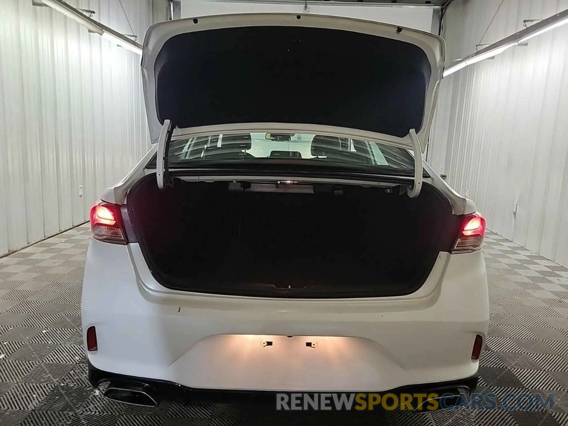 22 Photograph of a damaged car 5NPE34AF3KH808680 HYUNDAI SONATA 2019