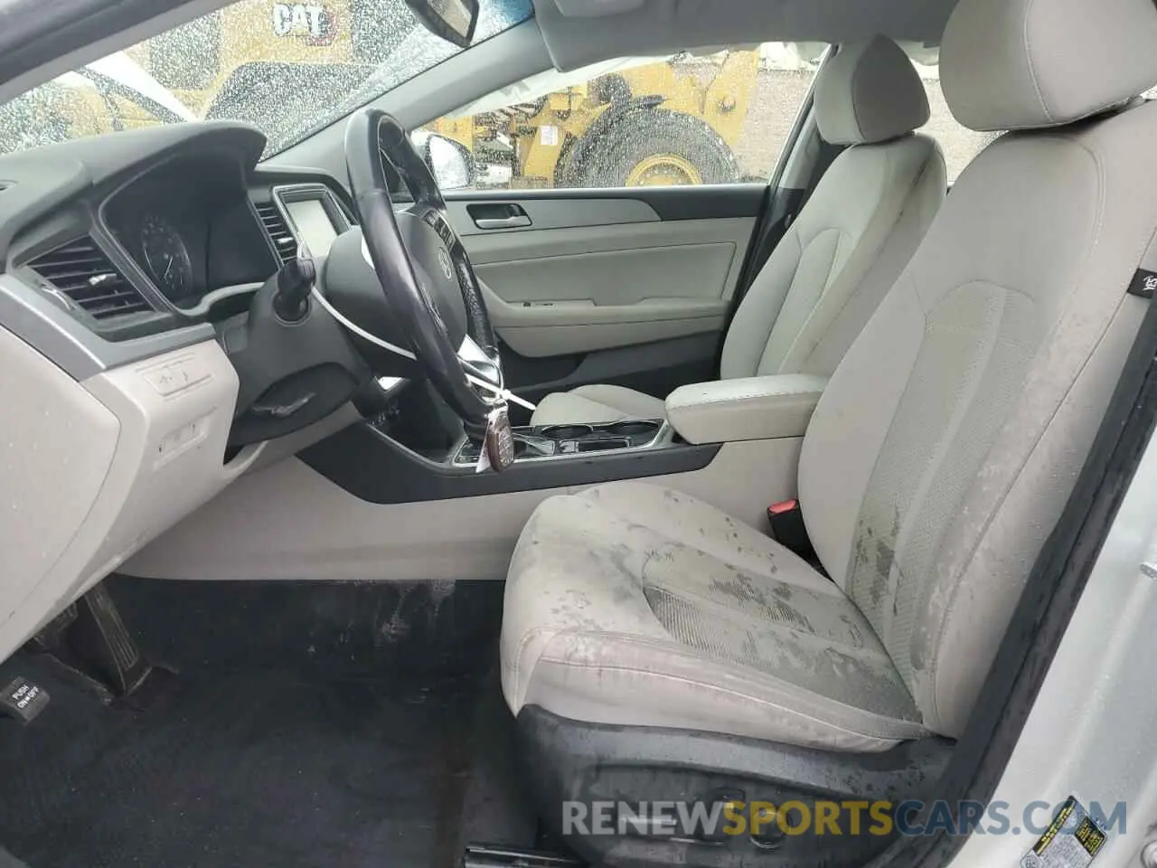 7 Photograph of a damaged car 5NPE34AF3KH813720 HYUNDAI SONATA 2019