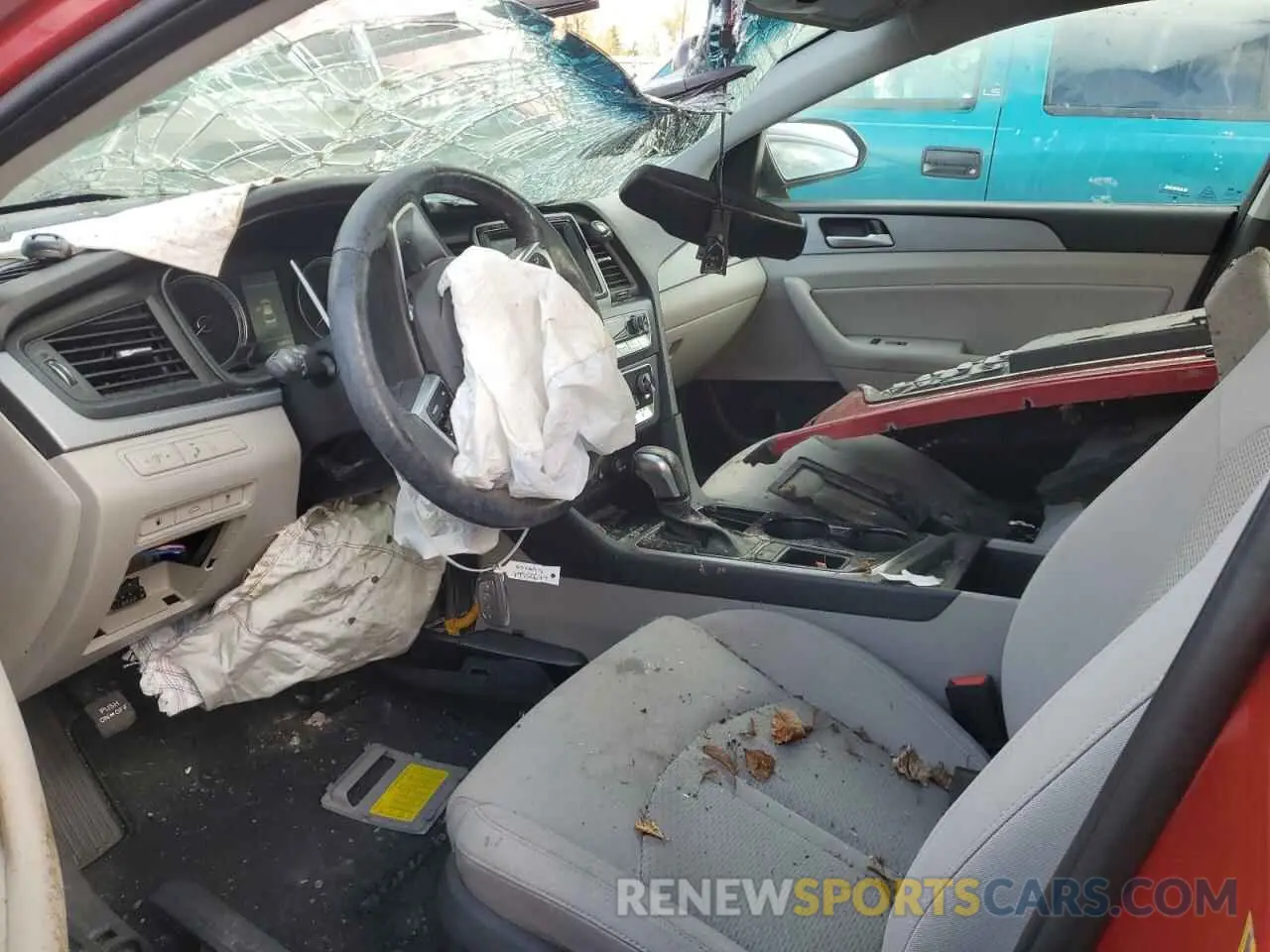 7 Photograph of a damaged car 5NPE34AF3KH820196 HYUNDAI SONATA 2019