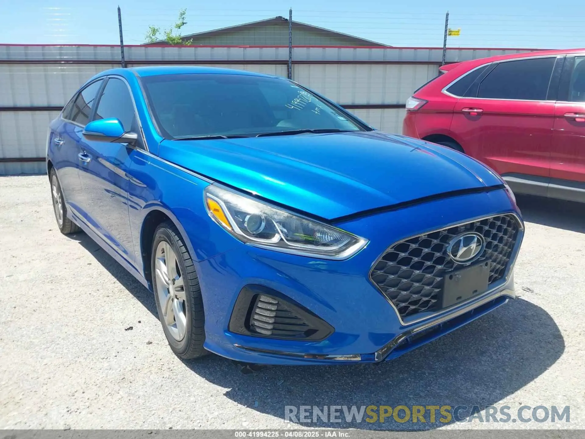 1 Photograph of a damaged car 5NPE34AF4KH748957 HYUNDAI SONATA 2019