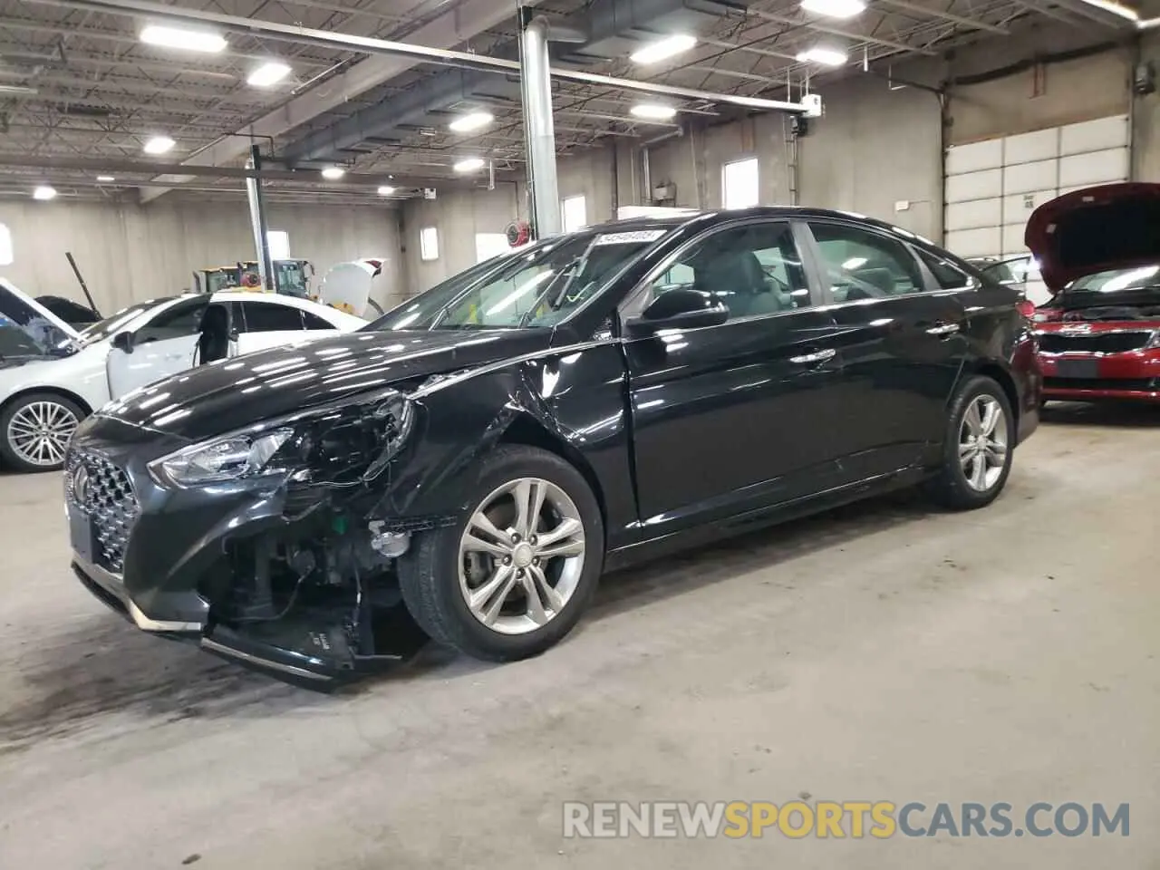 1 Photograph of a damaged car 5NPE34AF4KH754077 HYUNDAI SONATA 2019