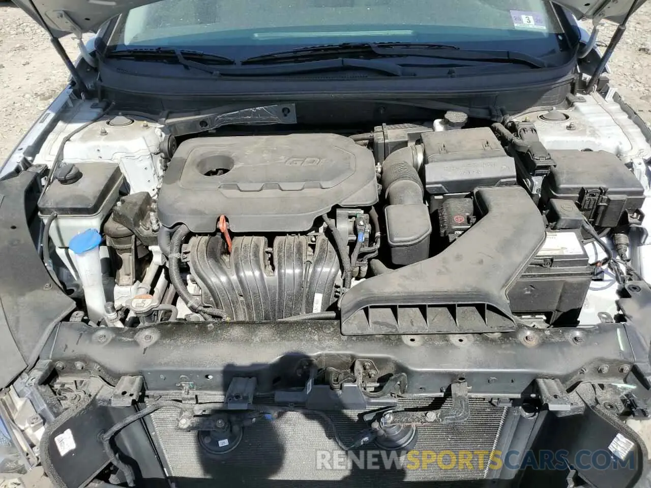11 Photograph of a damaged car 5NPE34AF4KH756850 HYUNDAI SONATA 2019