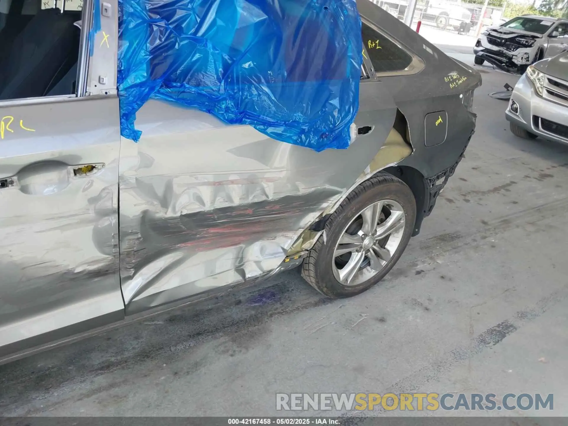 6 Photograph of a damaged car 5NPE34AF4KH764415 HYUNDAI SONATA 2019