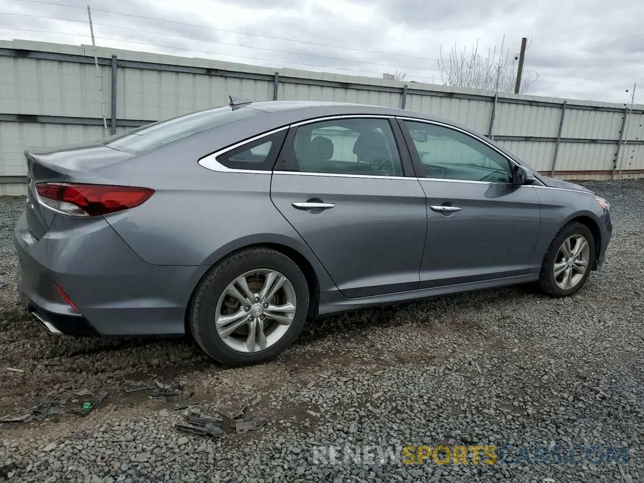 3 Photograph of a damaged car 5NPE34AF4KH781845 HYUNDAI SONATA 2019