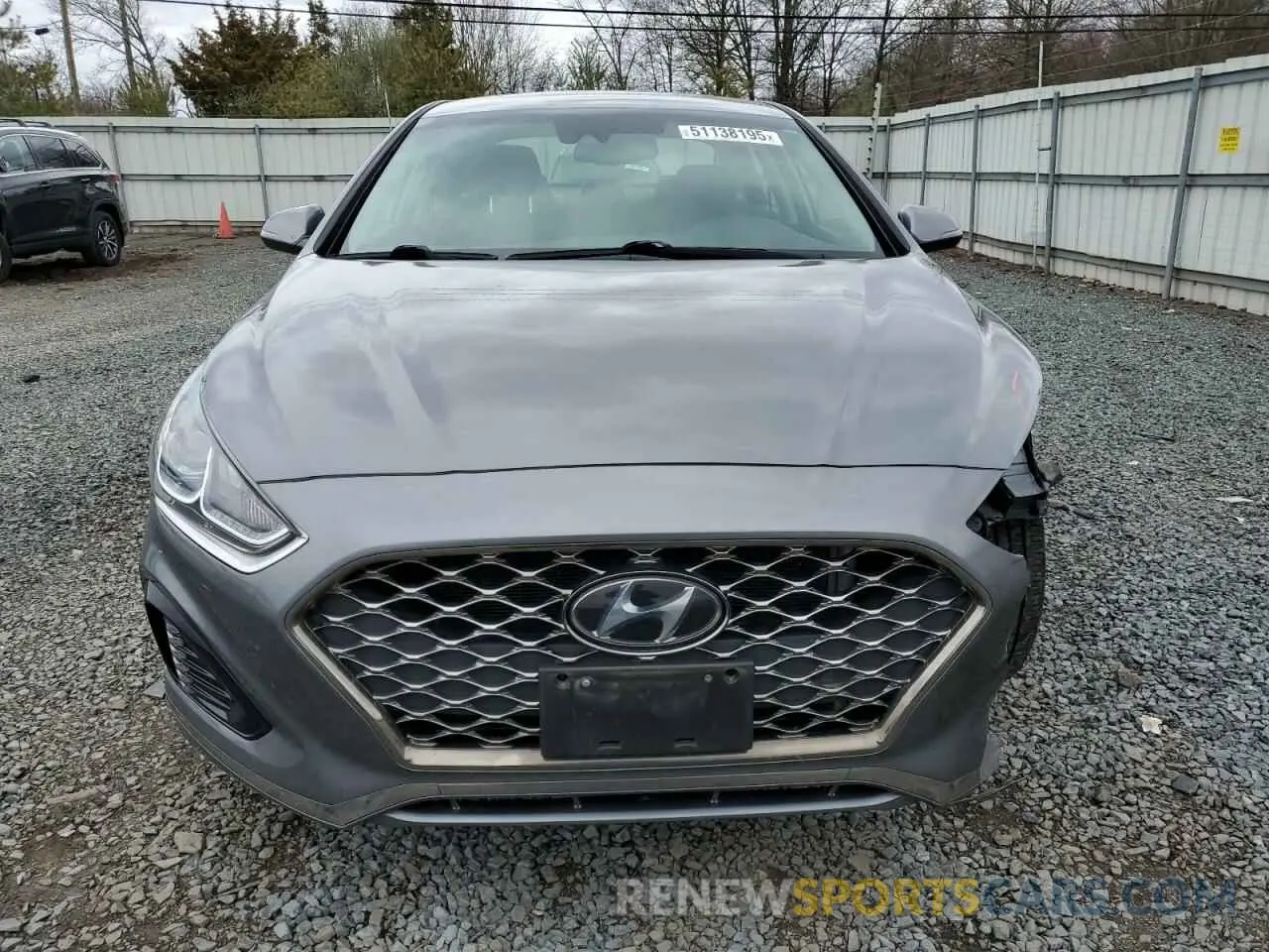 5 Photograph of a damaged car 5NPE34AF4KH781845 HYUNDAI SONATA 2019