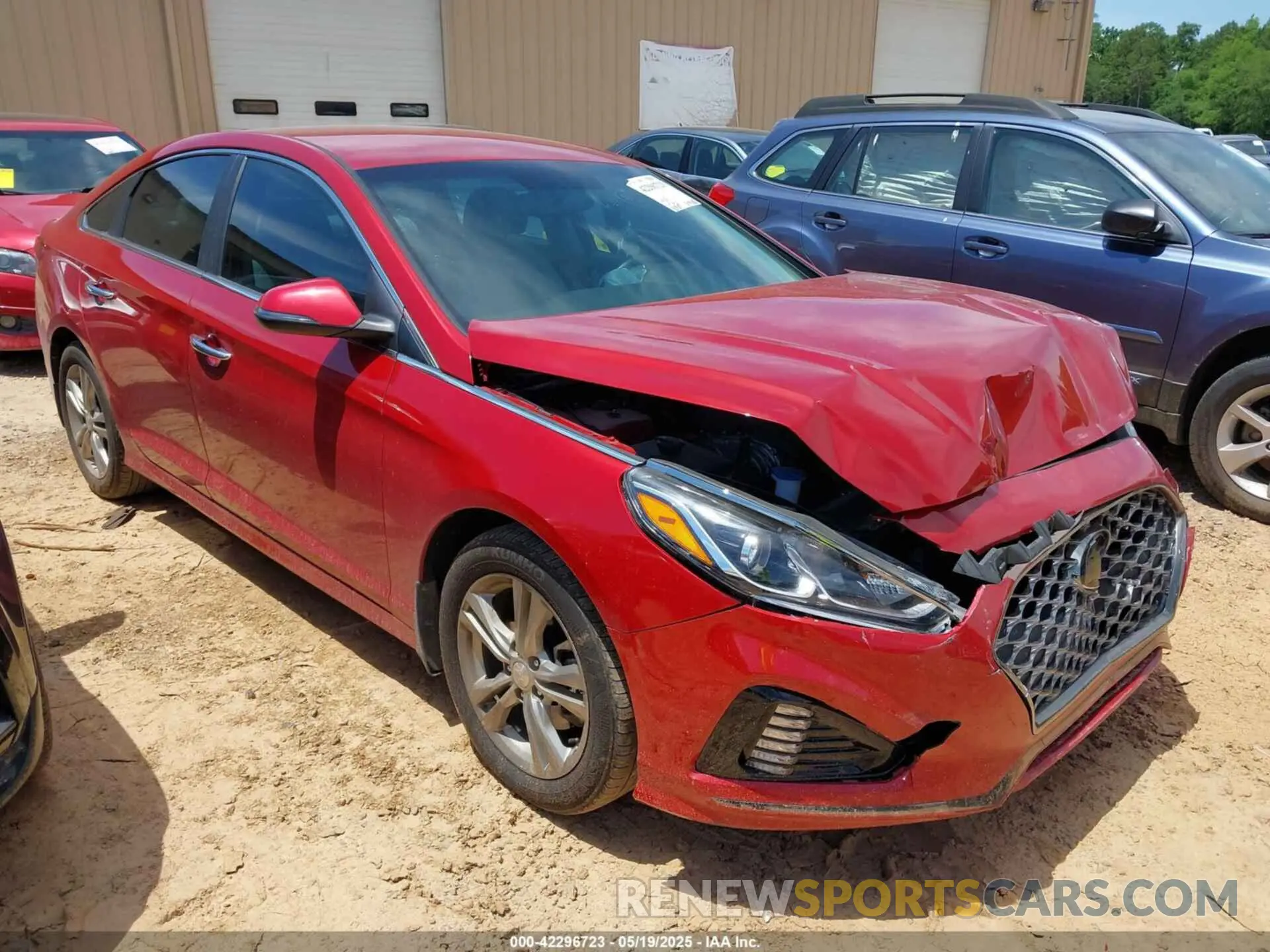 1 Photograph of a damaged car 5NPE34AF4KH802628 HYUNDAI SONATA 2019