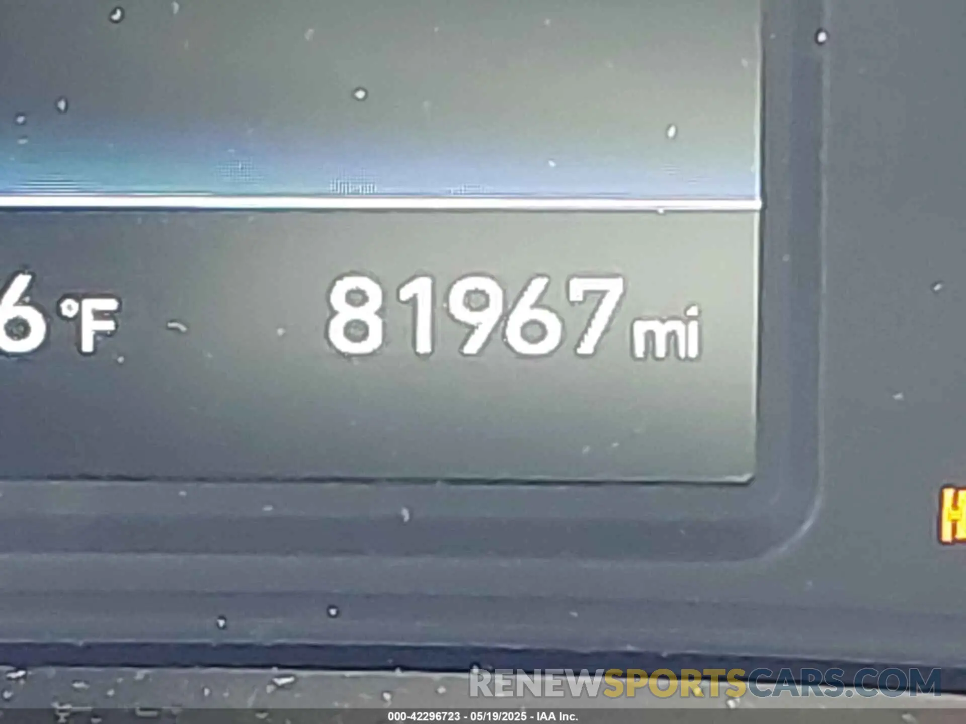 15 Photograph of a damaged car 5NPE34AF4KH802628 HYUNDAI SONATA 2019