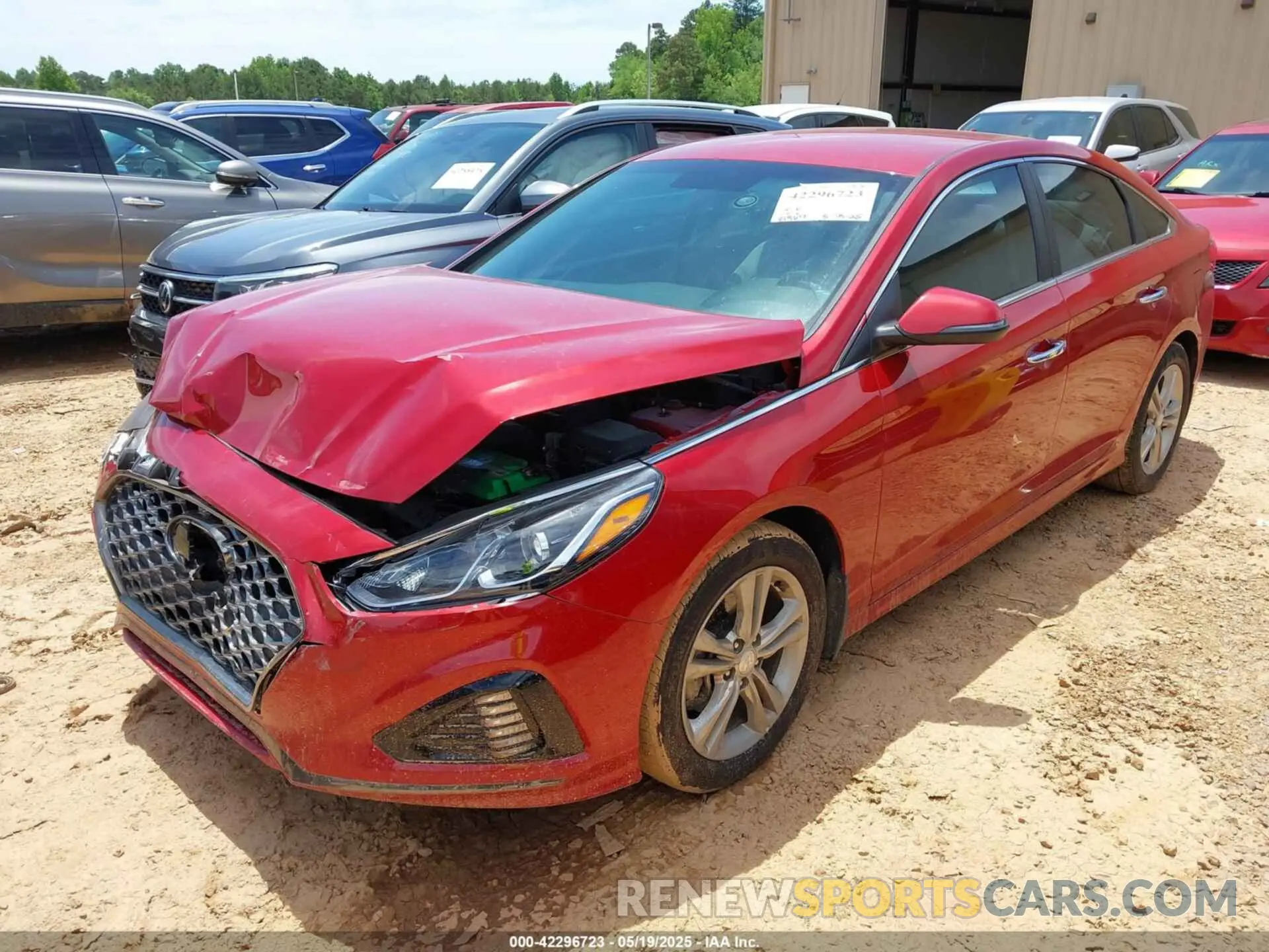2 Photograph of a damaged car 5NPE34AF4KH802628 HYUNDAI SONATA 2019