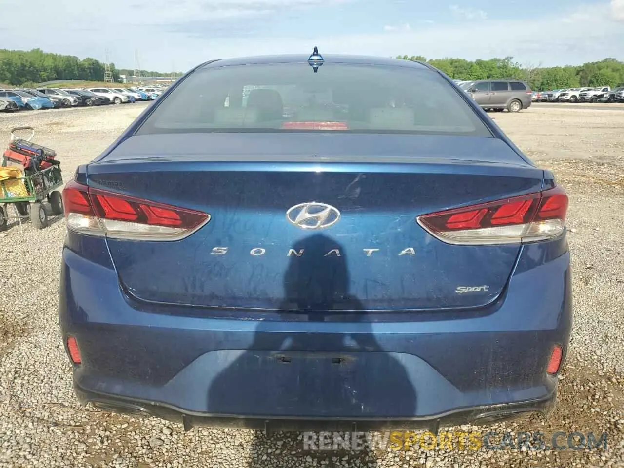 6 Photograph of a damaged car 5NPE34AF5KH731360 HYUNDAI SONATA 2019