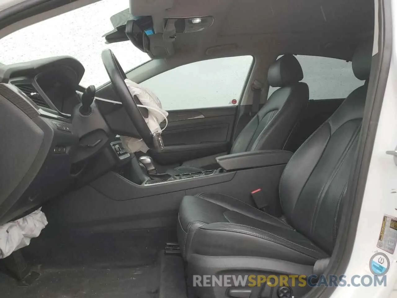 7 Photograph of a damaged car 5NPE34AF5KH748417 HYUNDAI SONATA 2019