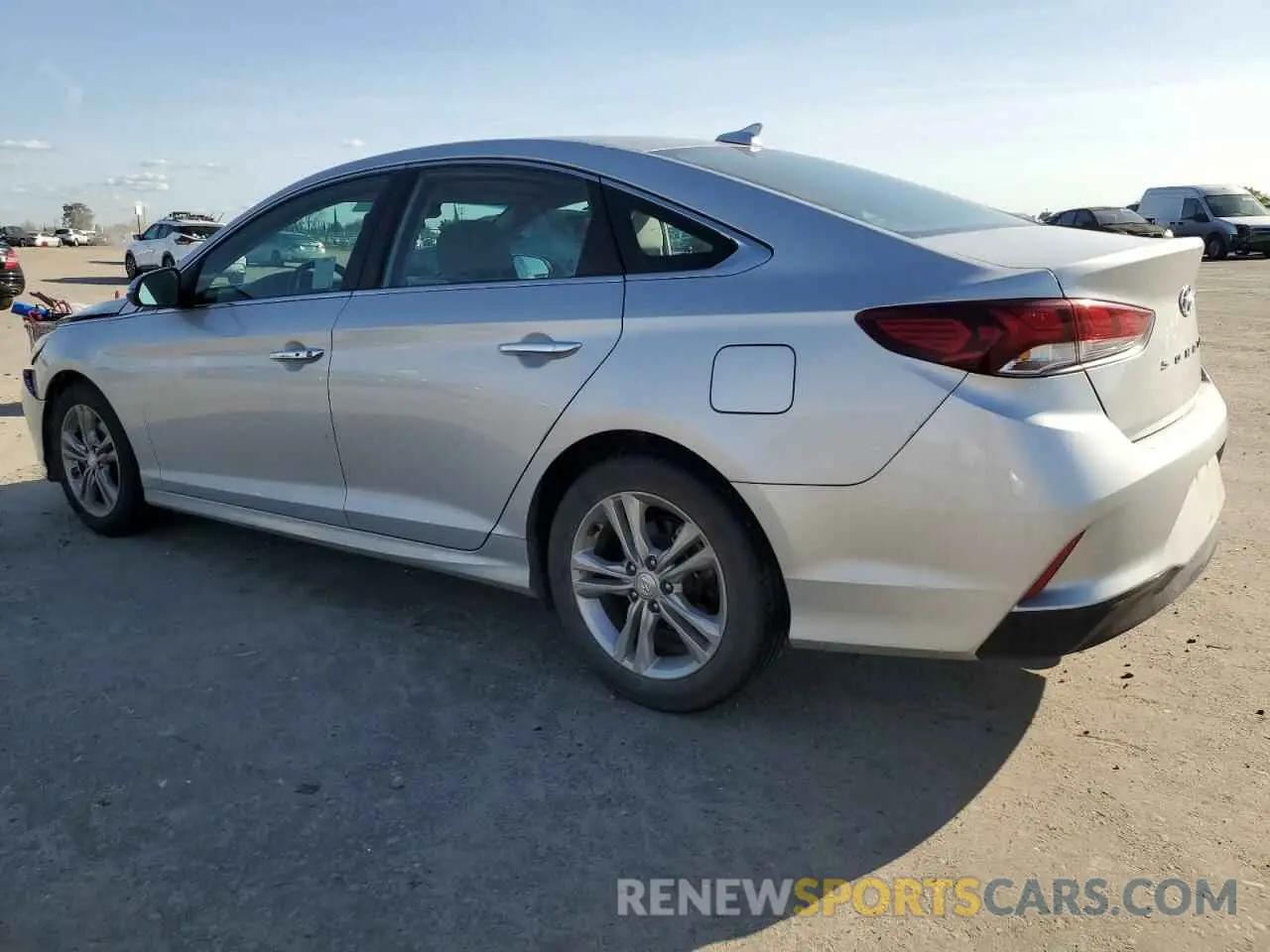 2 Photograph of a damaged car 5NPE34AF5KH775150 HYUNDAI SONATA 2019