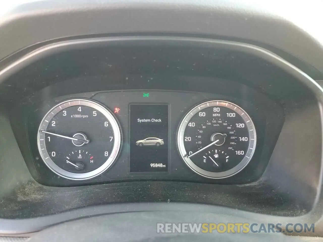 9 Photograph of a damaged car 5NPE34AF5KH775150 HYUNDAI SONATA 2019