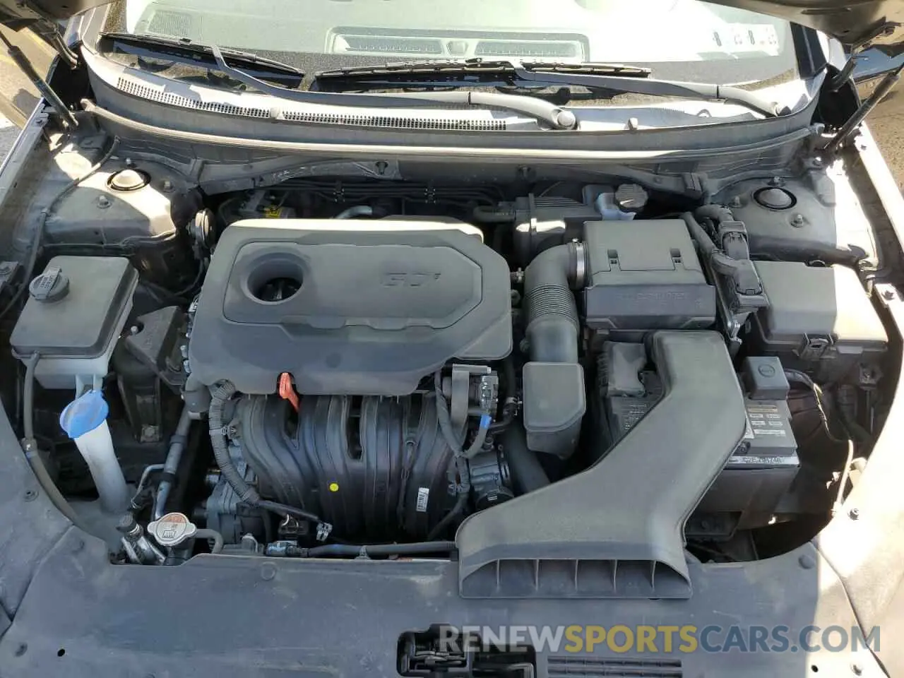 11 Photograph of a damaged car 5NPE34AF5KH794748 HYUNDAI SONATA 2019