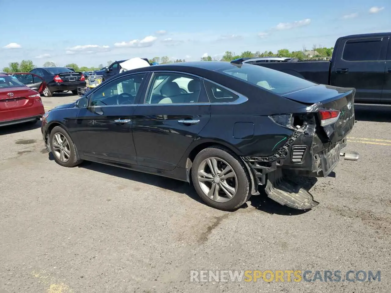 2 Photograph of a damaged car 5NPE34AF5KH794748 HYUNDAI SONATA 2019