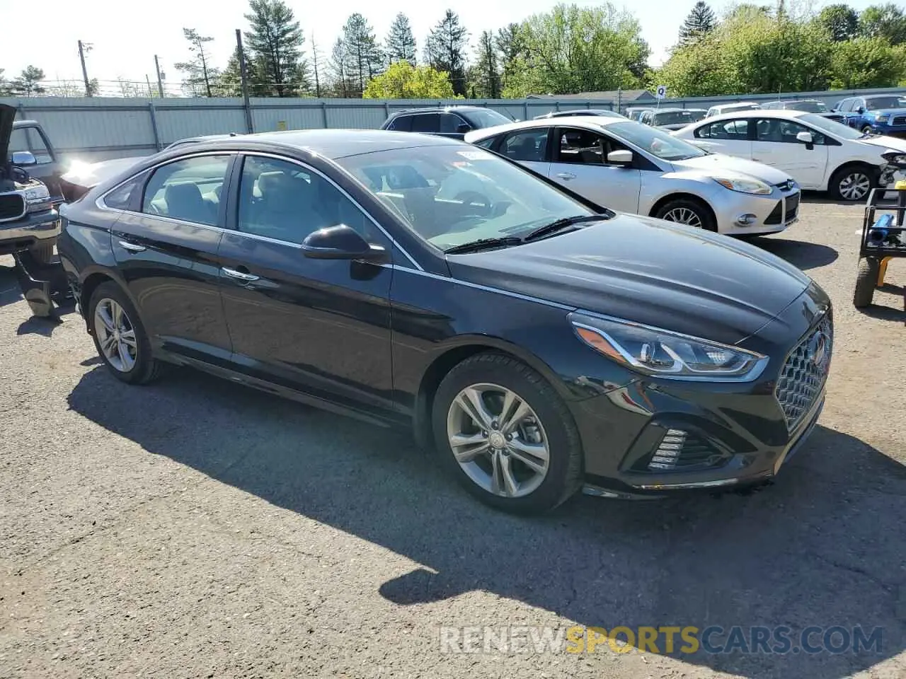4 Photograph of a damaged car 5NPE34AF5KH794748 HYUNDAI SONATA 2019