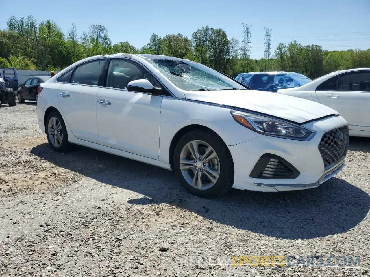 4 Photograph of a damaged car 5NPE34AF6KH753674 HYUNDAI SONATA 2019