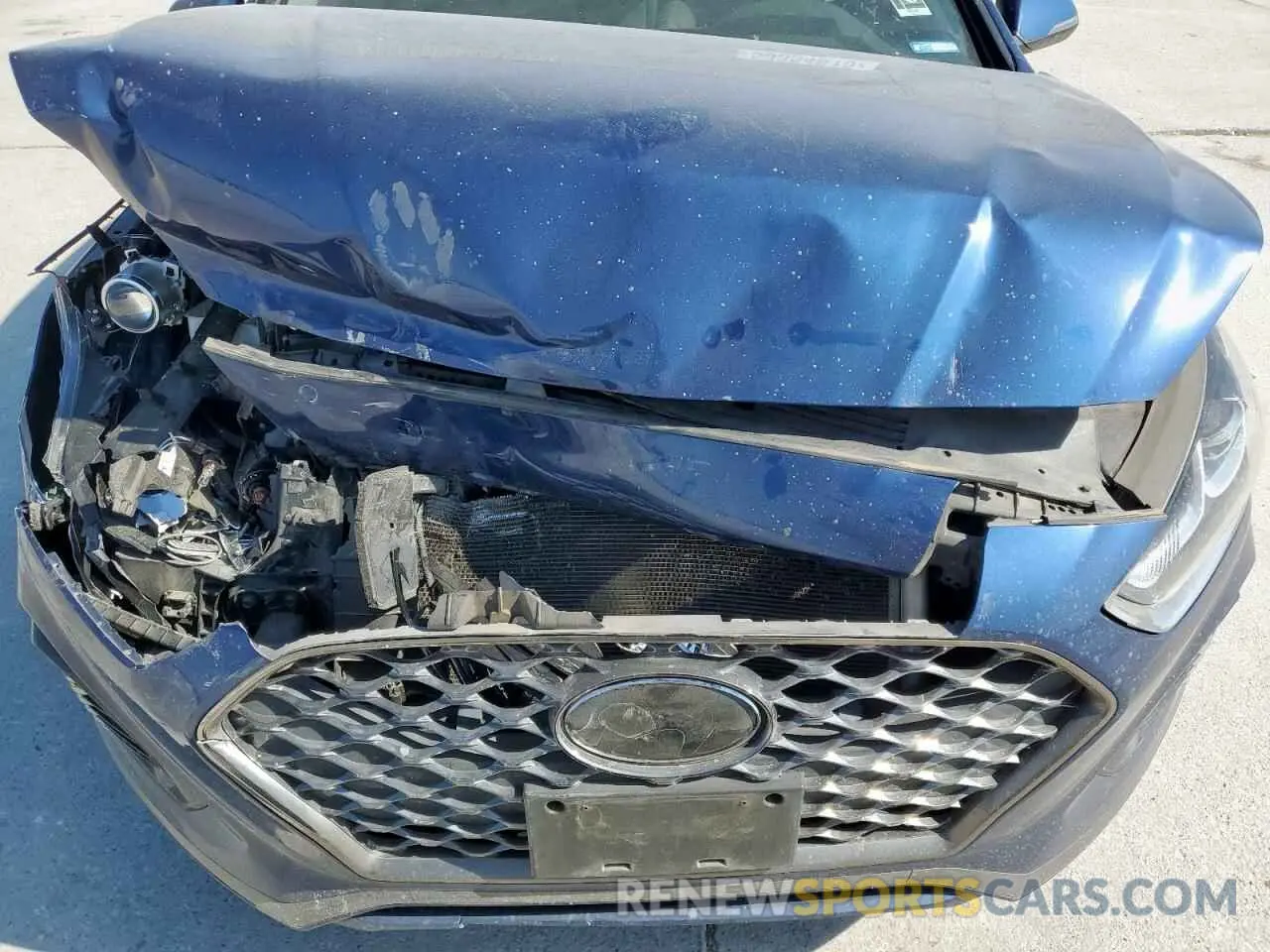 12 Photograph of a damaged car 5NPE34AF6KH764142 HYUNDAI SONATA 2019