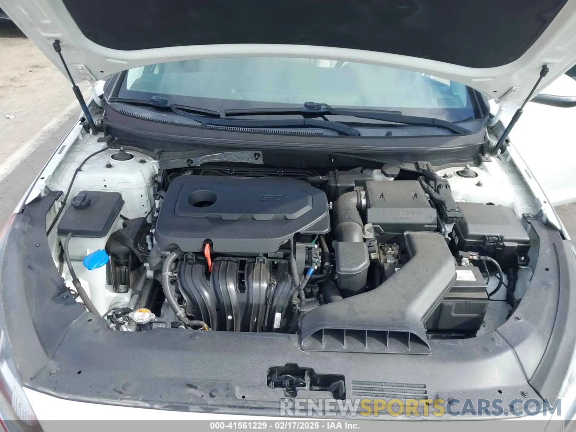 10 Photograph of a damaged car 5NPE34AF6KH786609 HYUNDAI SONATA 2019