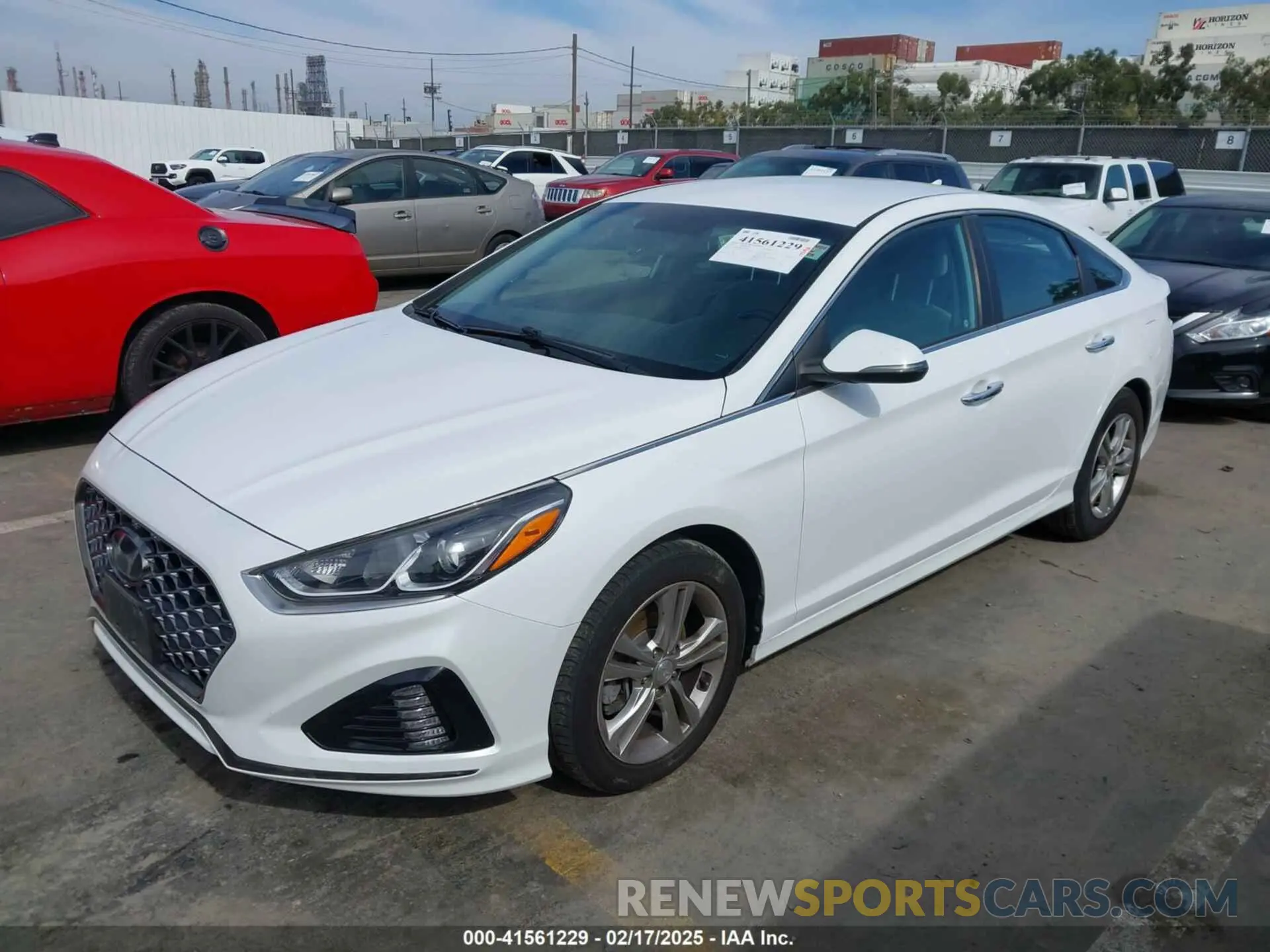 2 Photograph of a damaged car 5NPE34AF6KH786609 HYUNDAI SONATA 2019