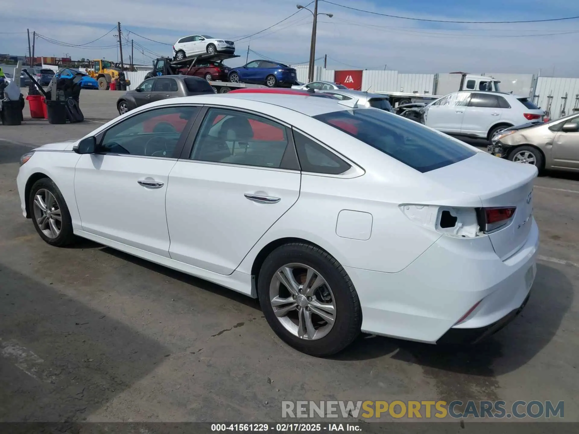 3 Photograph of a damaged car 5NPE34AF6KH786609 HYUNDAI SONATA 2019