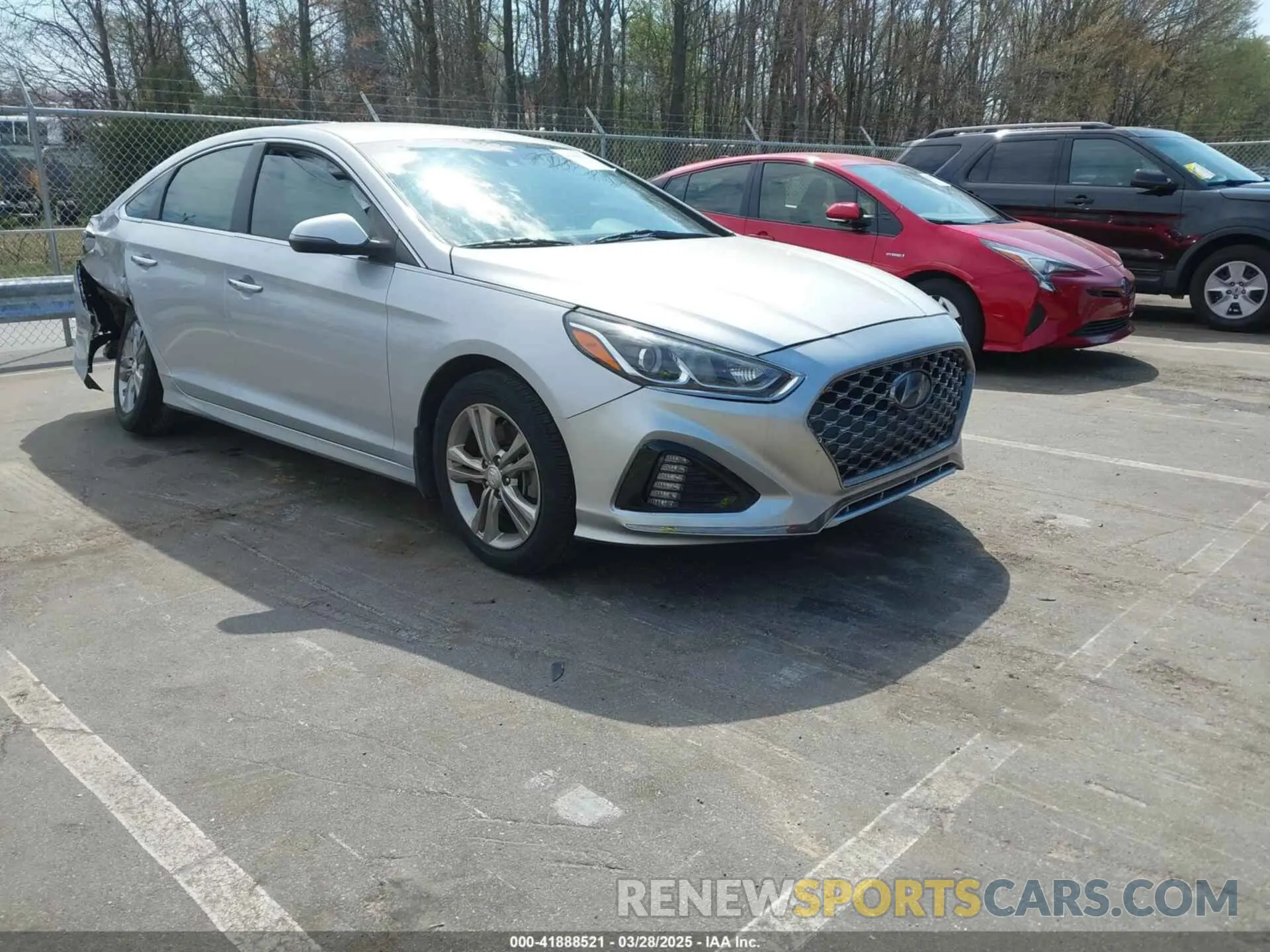 1 Photograph of a damaged car 5NPE34AF6KH793897 HYUNDAI SONATA 2019