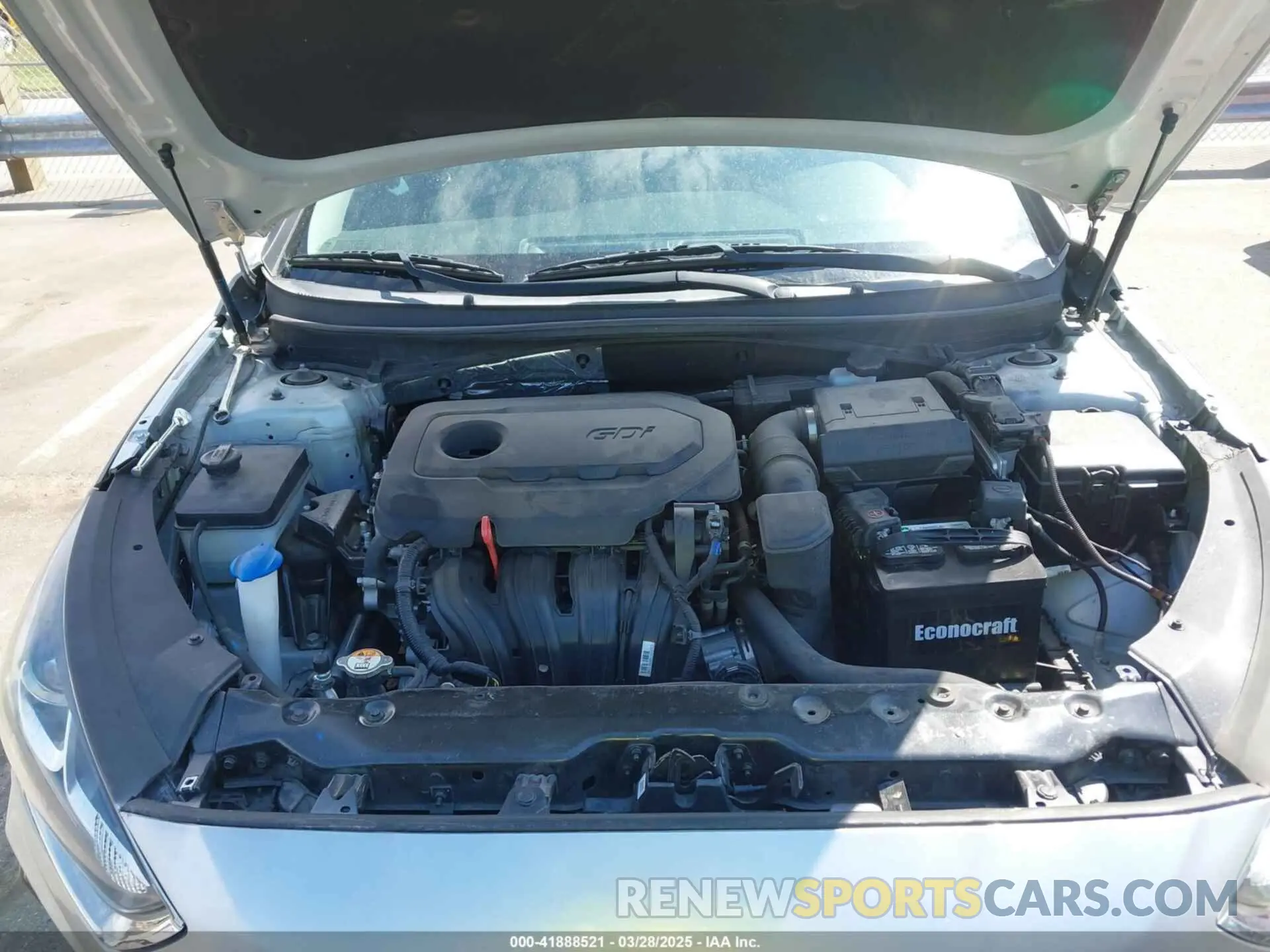 10 Photograph of a damaged car 5NPE34AF6KH793897 HYUNDAI SONATA 2019