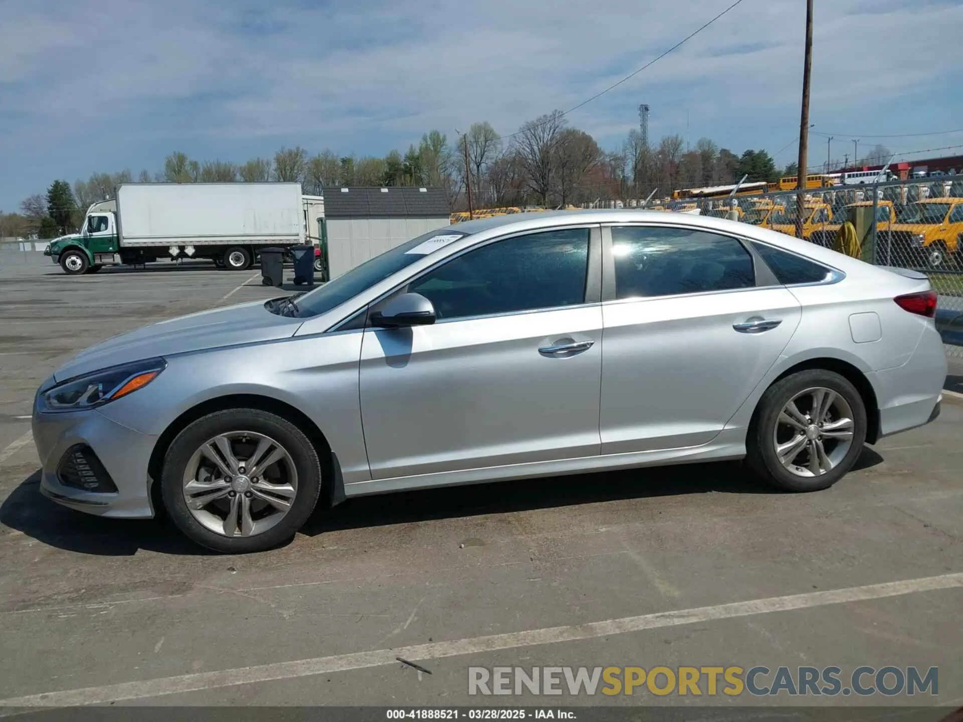 14 Photograph of a damaged car 5NPE34AF6KH793897 HYUNDAI SONATA 2019
