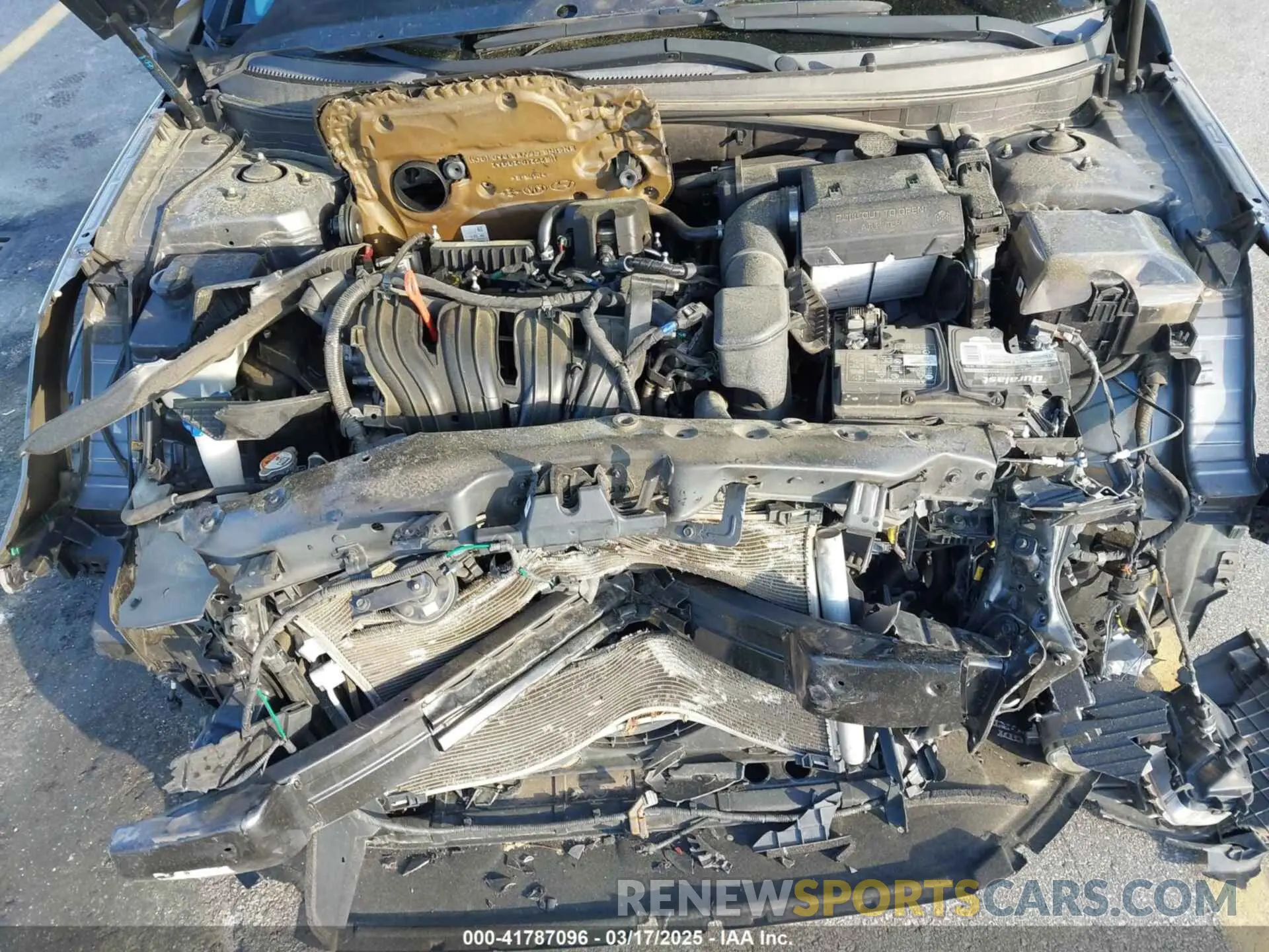 10 Photograph of a damaged car 5NPE34AF6KH814179 HYUNDAI SONATA 2019