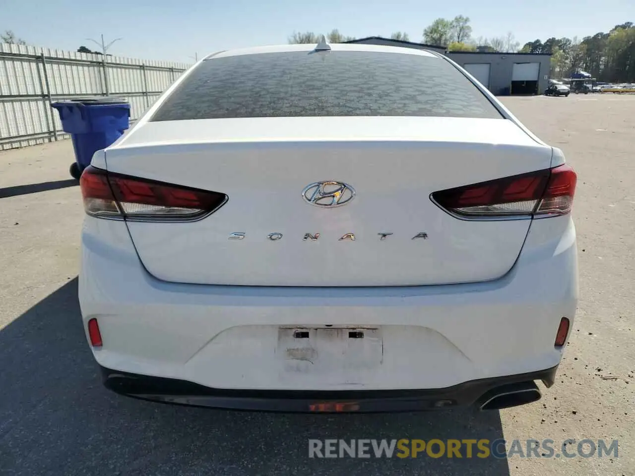 6 Photograph of a damaged car 5NPE34AF7KH748273 HYUNDAI SONATA 2019