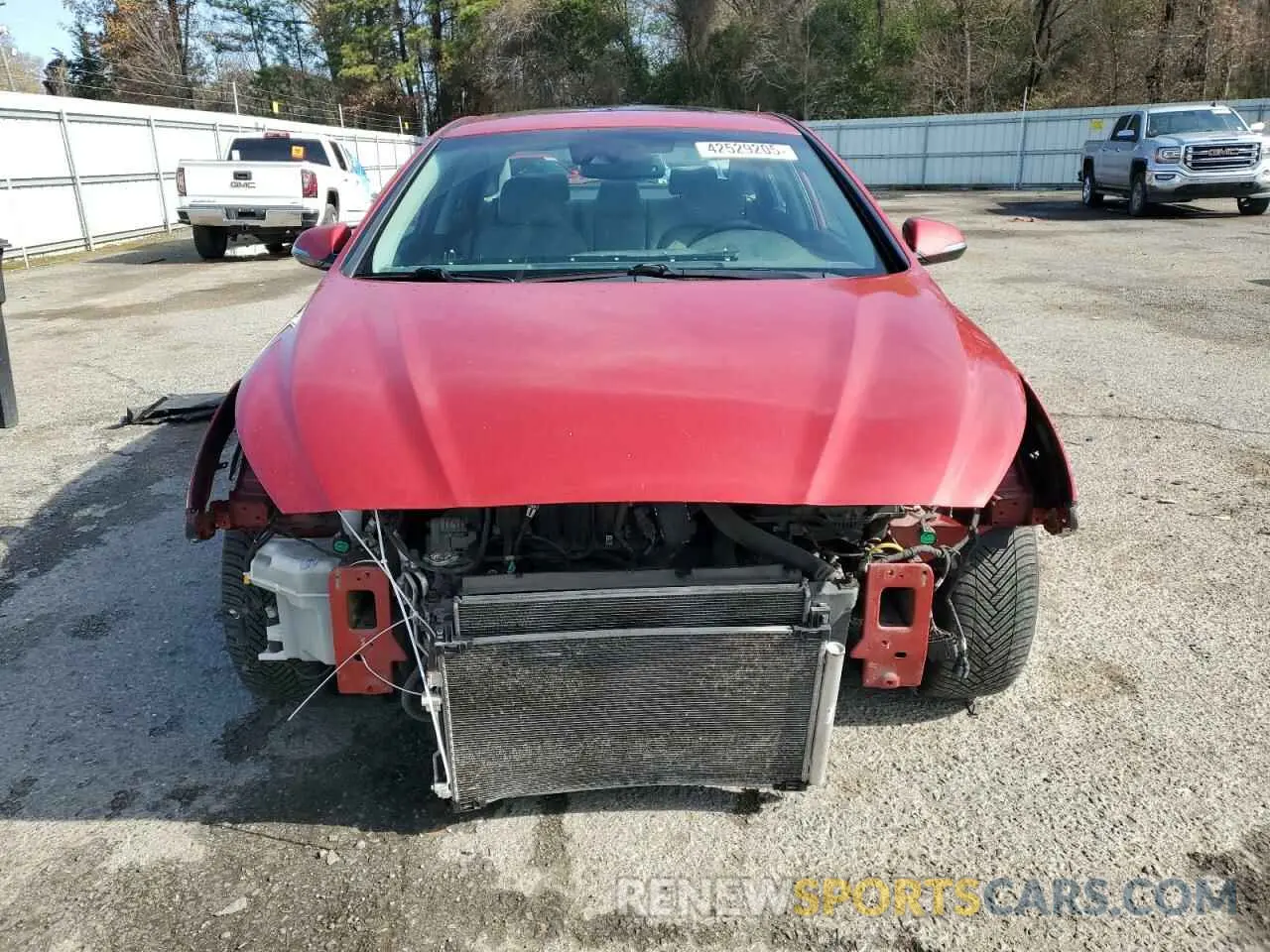 5 Photograph of a damaged car 5NPE34AF7KH750539 HYUNDAI SONATA 2019