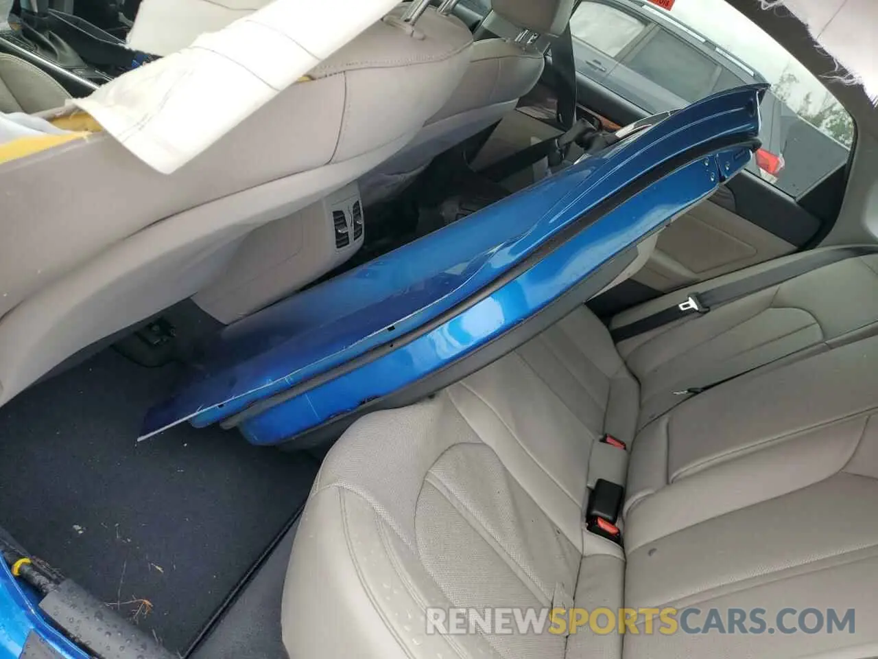 12 Photograph of a damaged car 5NPE34AF7KH768488 HYUNDAI SONATA 2019