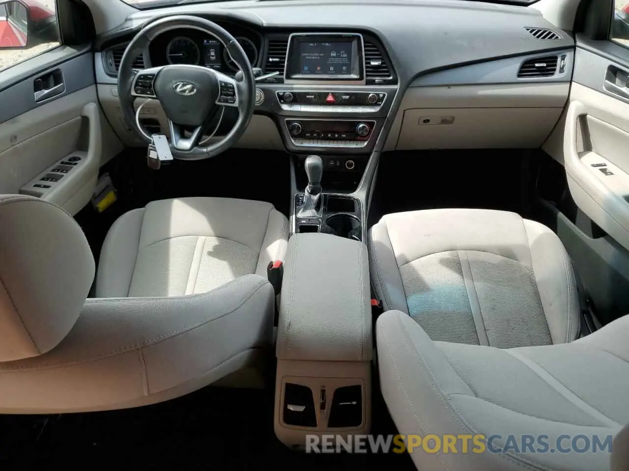 8 Photograph of a damaged car 5NPE34AF7KH792550 HYUNDAI SONATA 2019